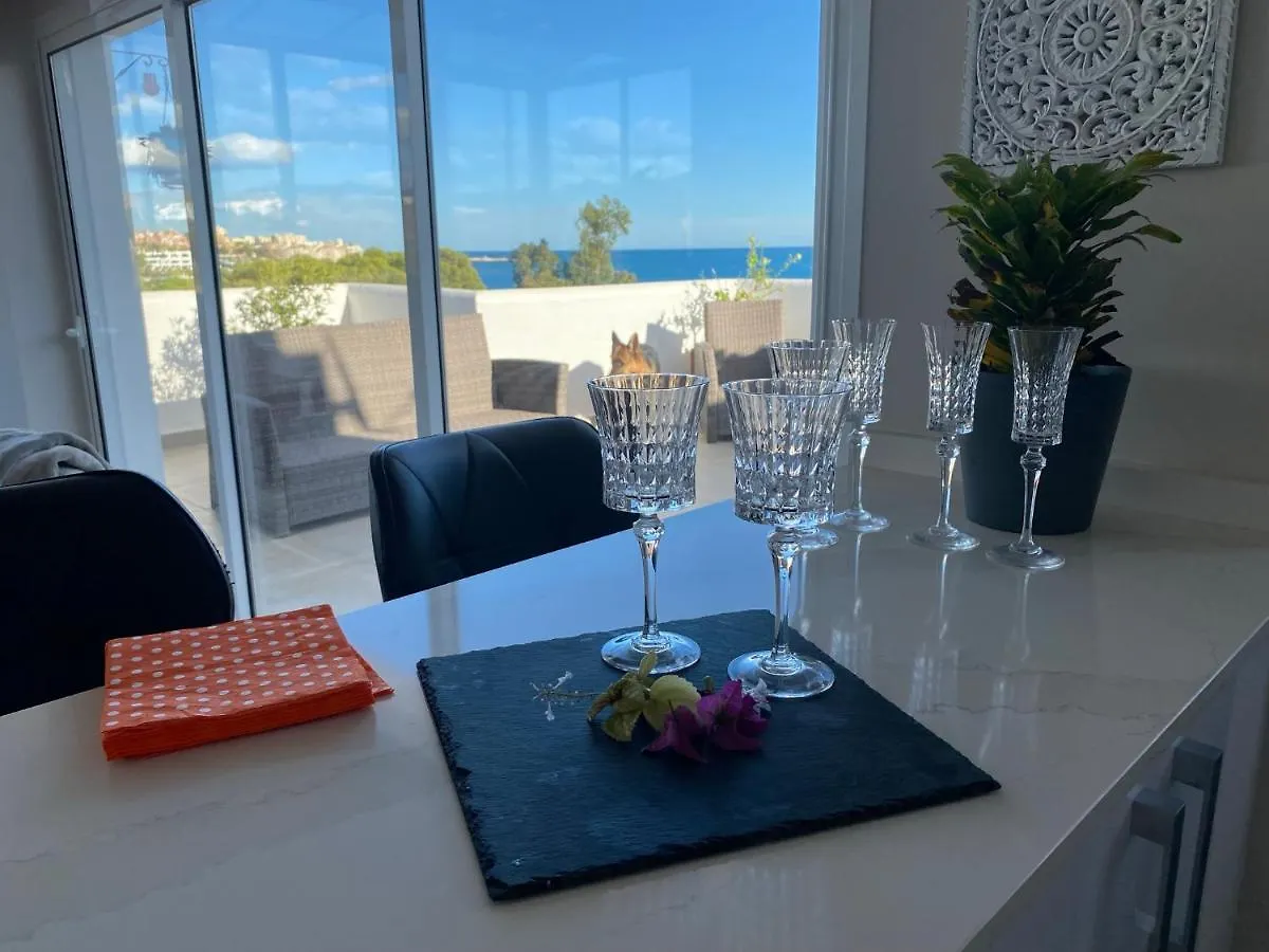 On The Beach - Penthouse On The Mediterranean Estepona 0*,  España