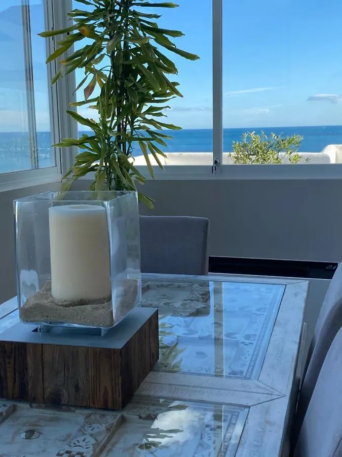 On The Beach - Penthouse On The Mediterranean Estepona Apartamento