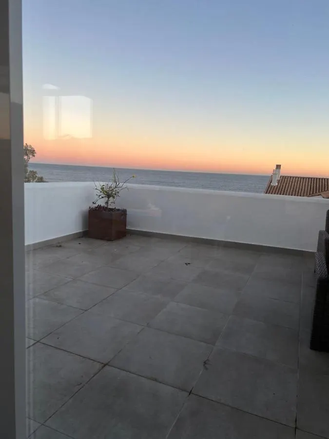 On The Beach - Penthouse On The Mediterranean Estepona Apartamento