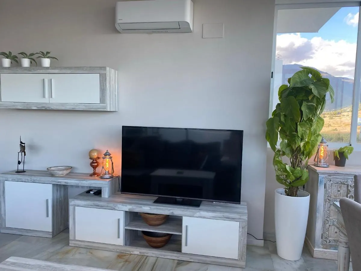 On The Beach - Penthouse On The Mediterranean Estepona Apartamento